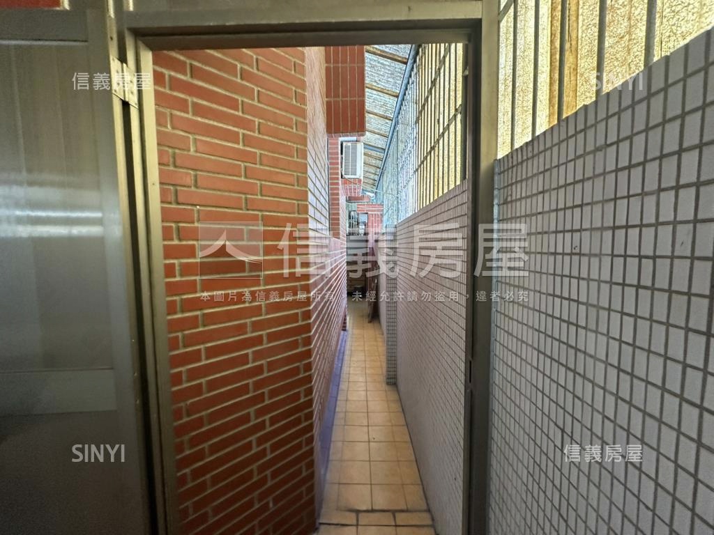 永安街靜巷．庭院車庫公寓房屋室內格局與周邊環境