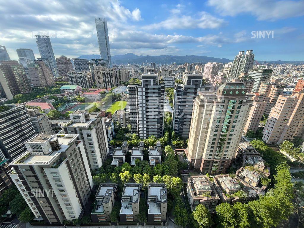 ★高樓．美景．計劃區名邸房屋室內格局與周邊環境