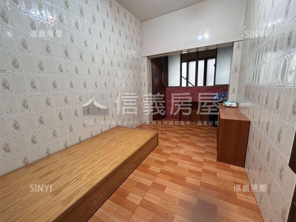 聖南街低總價二樓寓２房屋室內格局與周邊環境