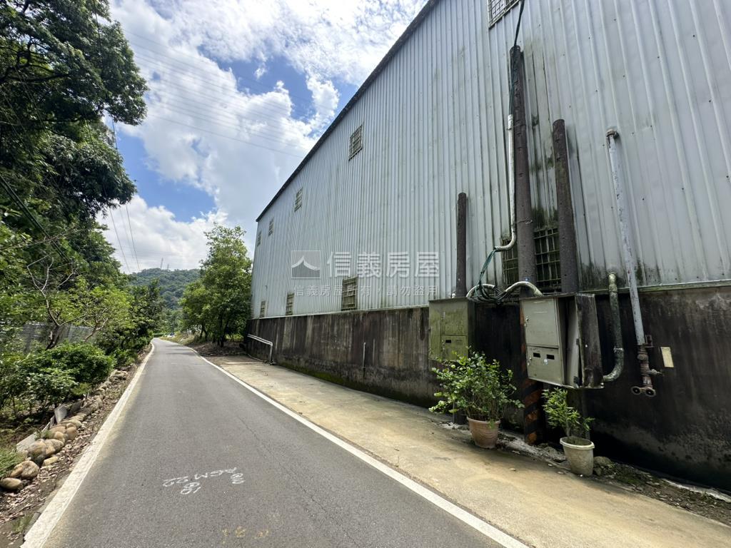 稀有釋出泰山自強段土地房屋室內格局與周邊環境