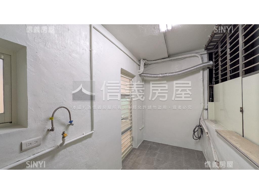 仁愛街全新裝潢免爬高美寓房屋室內格局與周邊環境