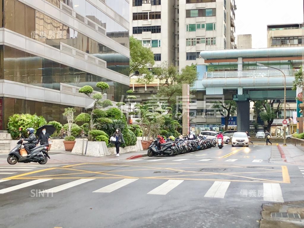 民生重劃捷運美店房屋室內格局與周邊環境