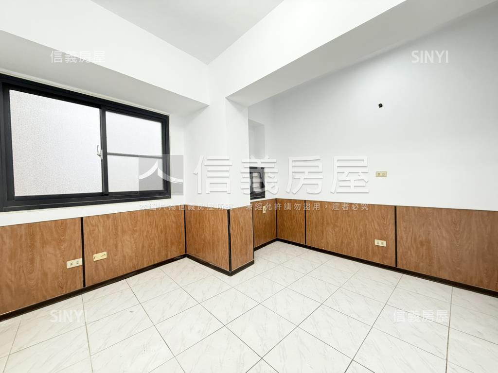 永康明亮採光三房平車房屋室內格局與周邊環境