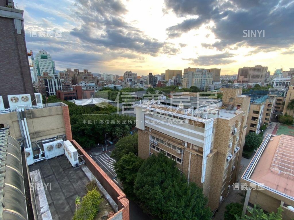 【力福】杭南頂樓樹海房屋室內格局與周邊環境