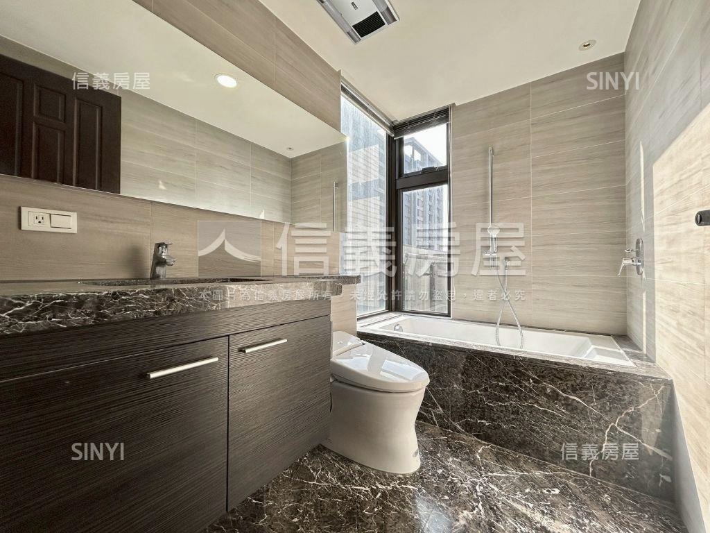 超美工業風世界島房屋室內格局與周邊環境