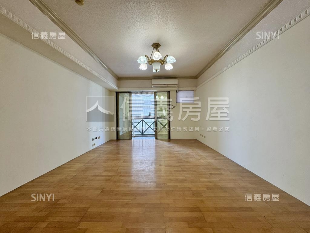 巨蛋全誠遠見麗景高樓三房房屋室內格局與周邊環境
