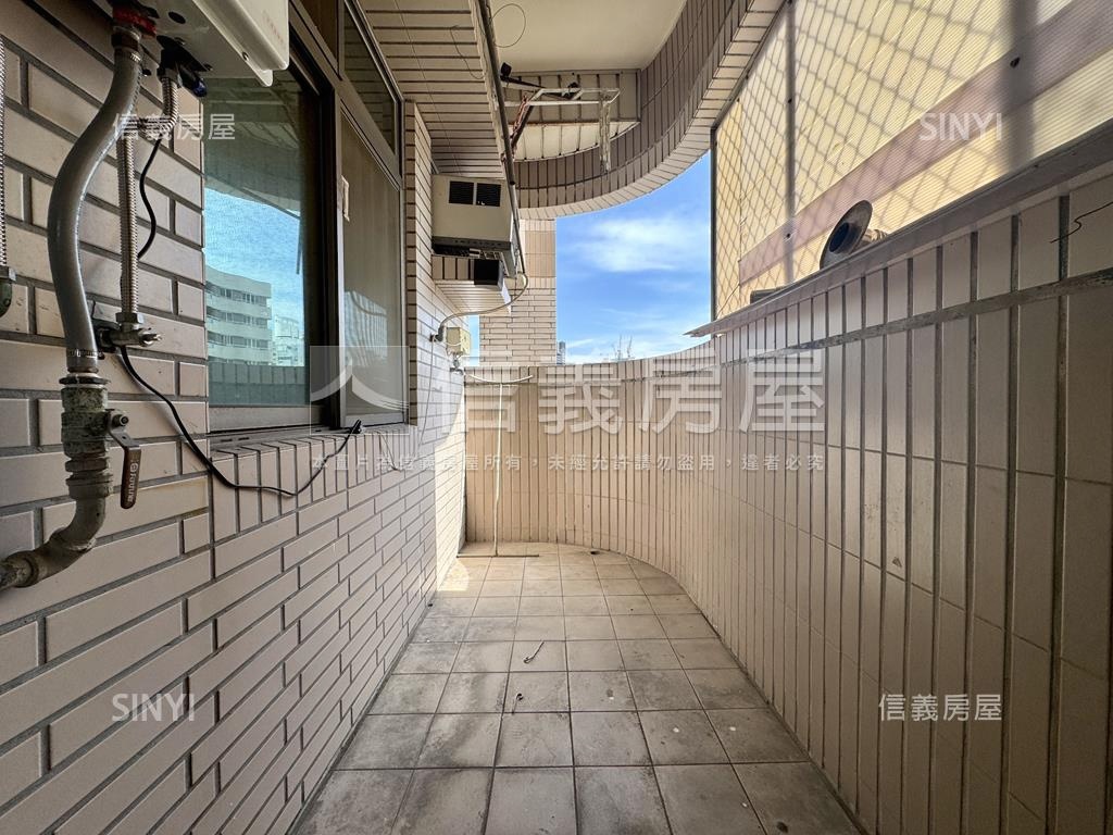 巨蛋全誠遠見麗景高樓三房房屋室內格局與周邊環境