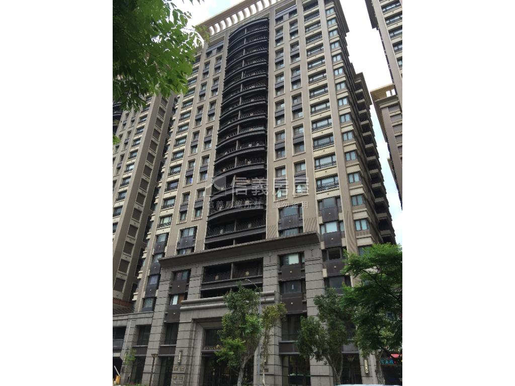 專任Ａ９未來市高樓４房房屋室內格局與周邊環境