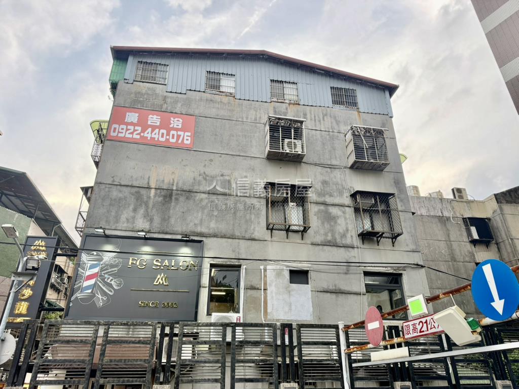 芝山捷運二樓金店房屋室內格局與周邊環境