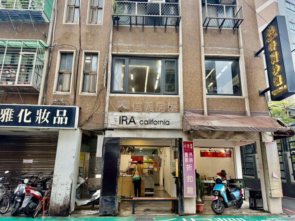 芝山捷運二樓金店房屋室內格局與周邊環境