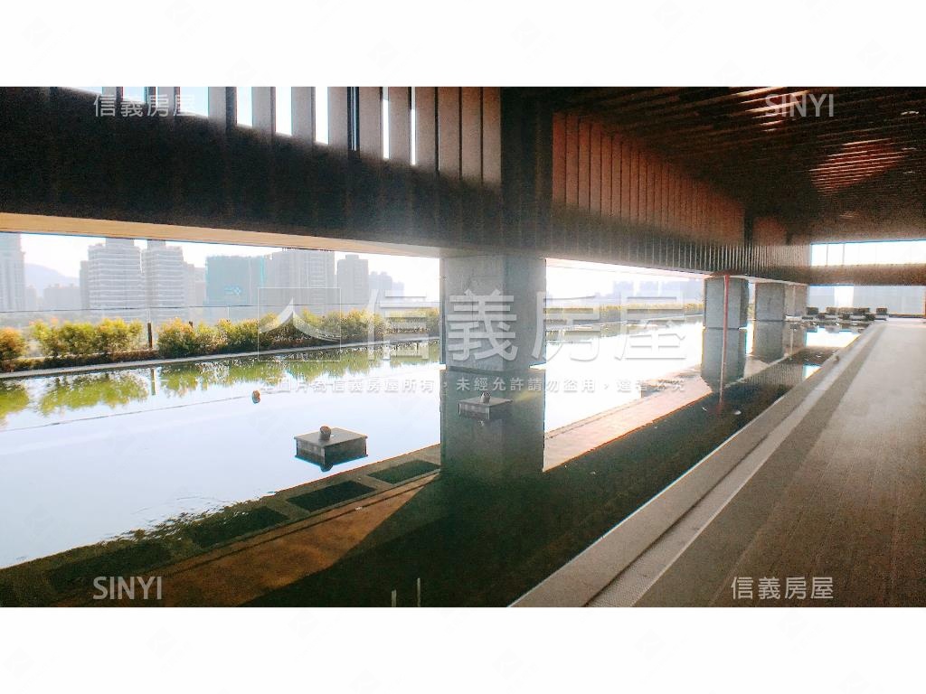 海洋都心１期車位房屋室內格局與周邊環境
