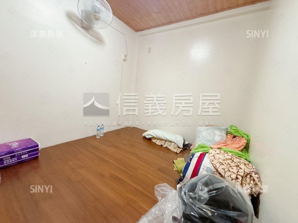 稀有！新光學區臨路透天房屋室內格局與周邊環境