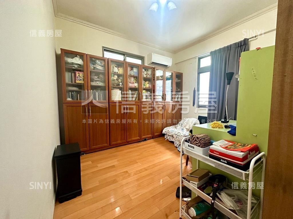 榮星◆邊間３房美寓２樓房屋室內格局與周邊環境
