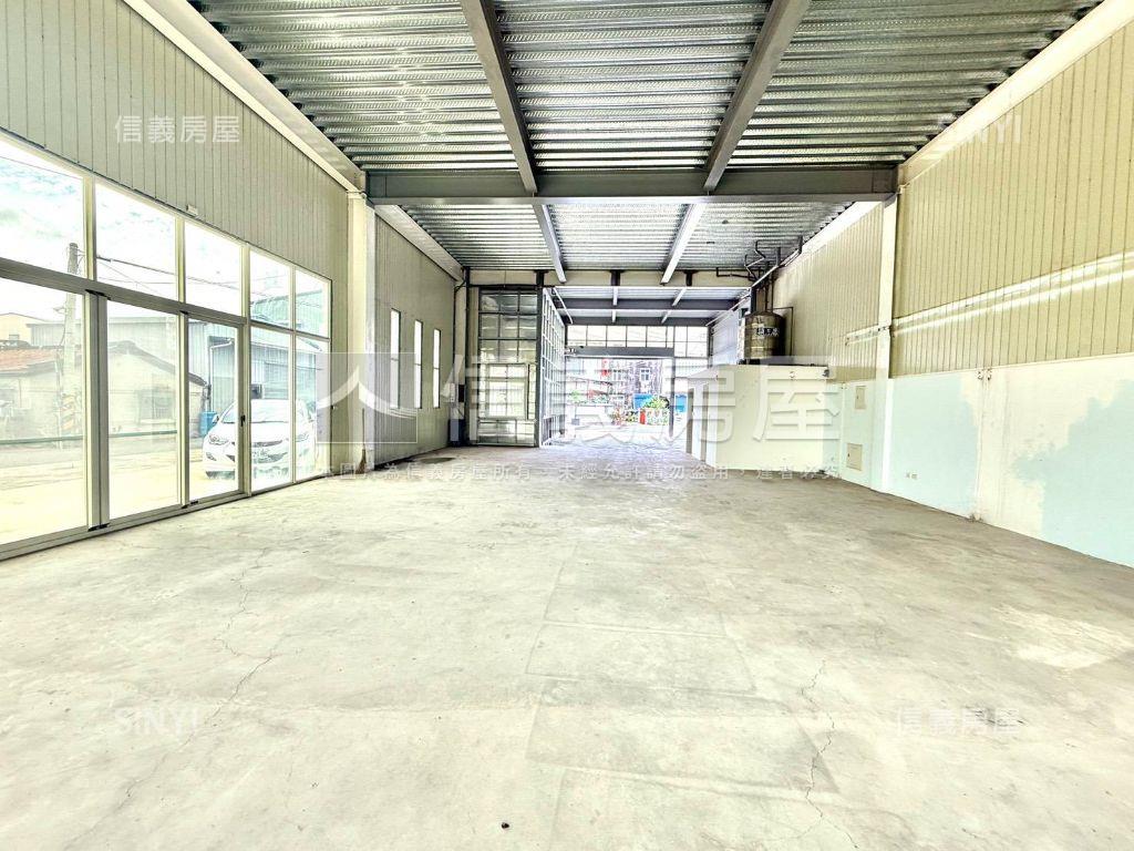 降價！三面臨路麻豆優廠房房屋室內格局與周邊環境