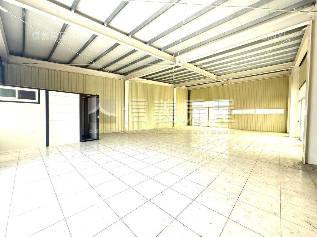 降價！三面臨路麻豆優廠房房屋室內格局與周邊環境