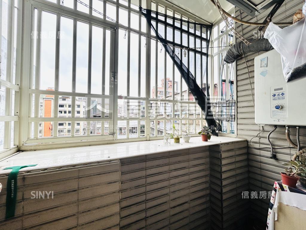 哈密收租自用美寓房屋室內格局與周邊環境