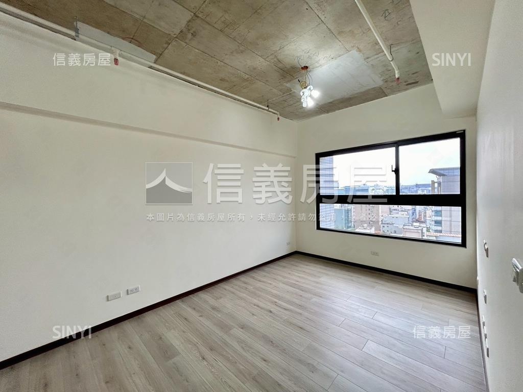 國泰禾高樓層三房房屋室內格局與周邊環境