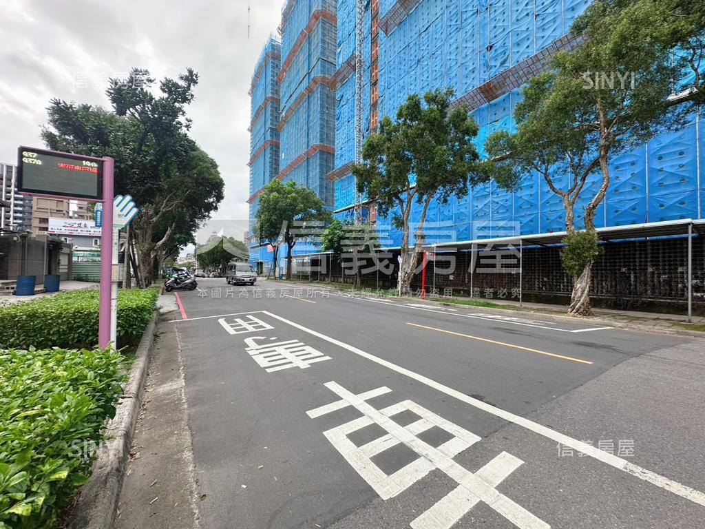 森治上上謙Ａ２棟房屋室內格局與周邊環境