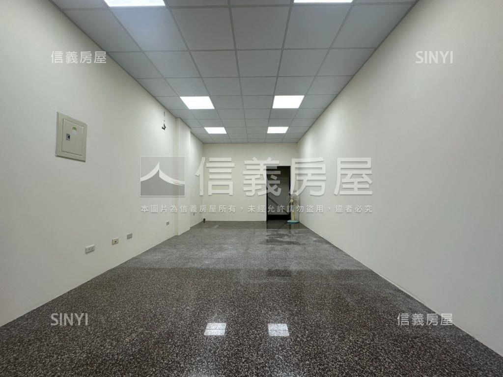 縣政府電梯投套房屋室內格局與周邊環境