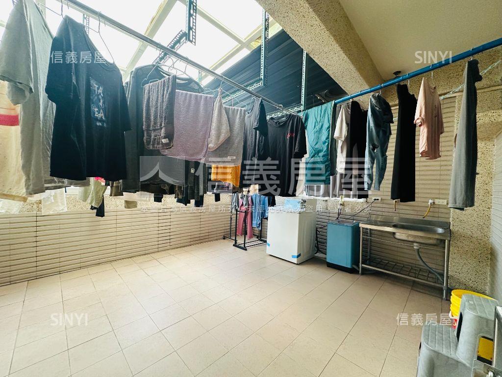 縣政府電梯投套房屋室內格局與周邊環境