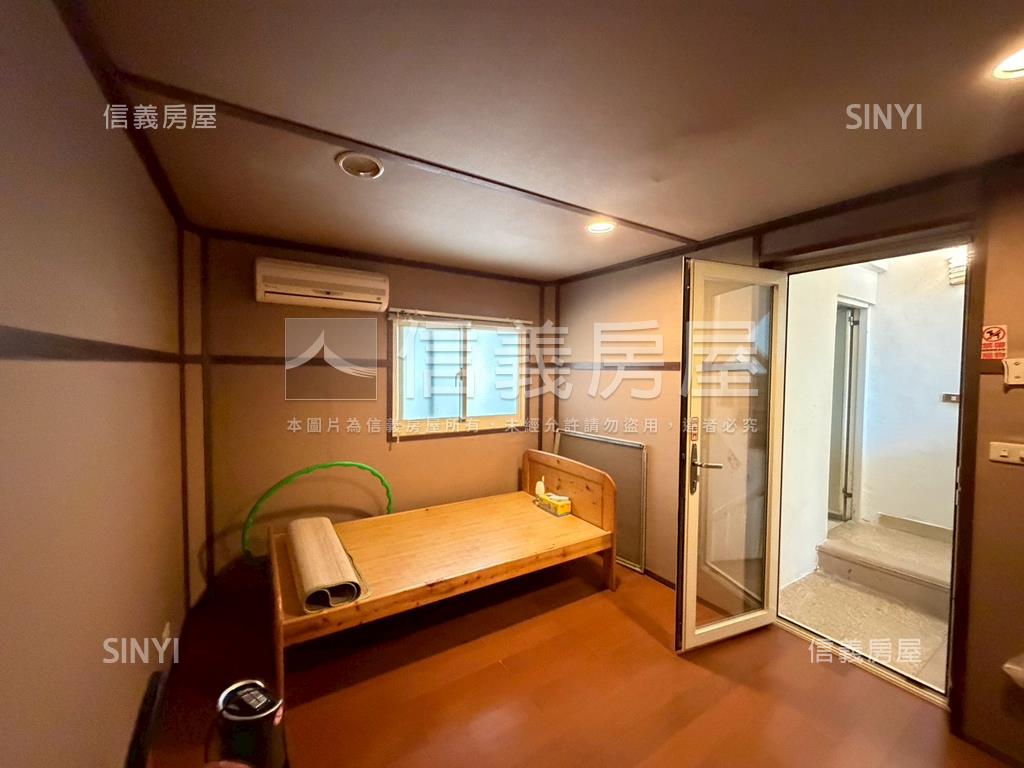典雅裝潢台北小城房屋室內格局與周邊環境