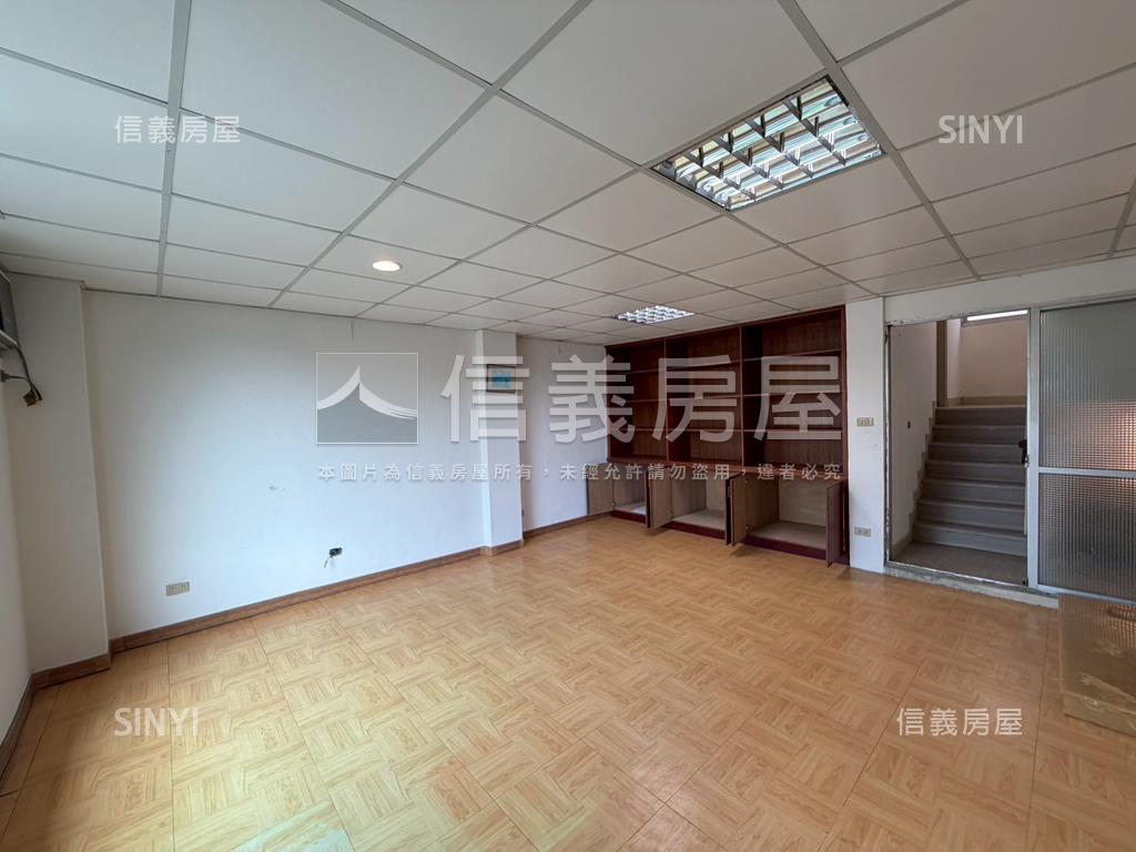 典雅裝潢台北小城房屋室內格局與周邊環境