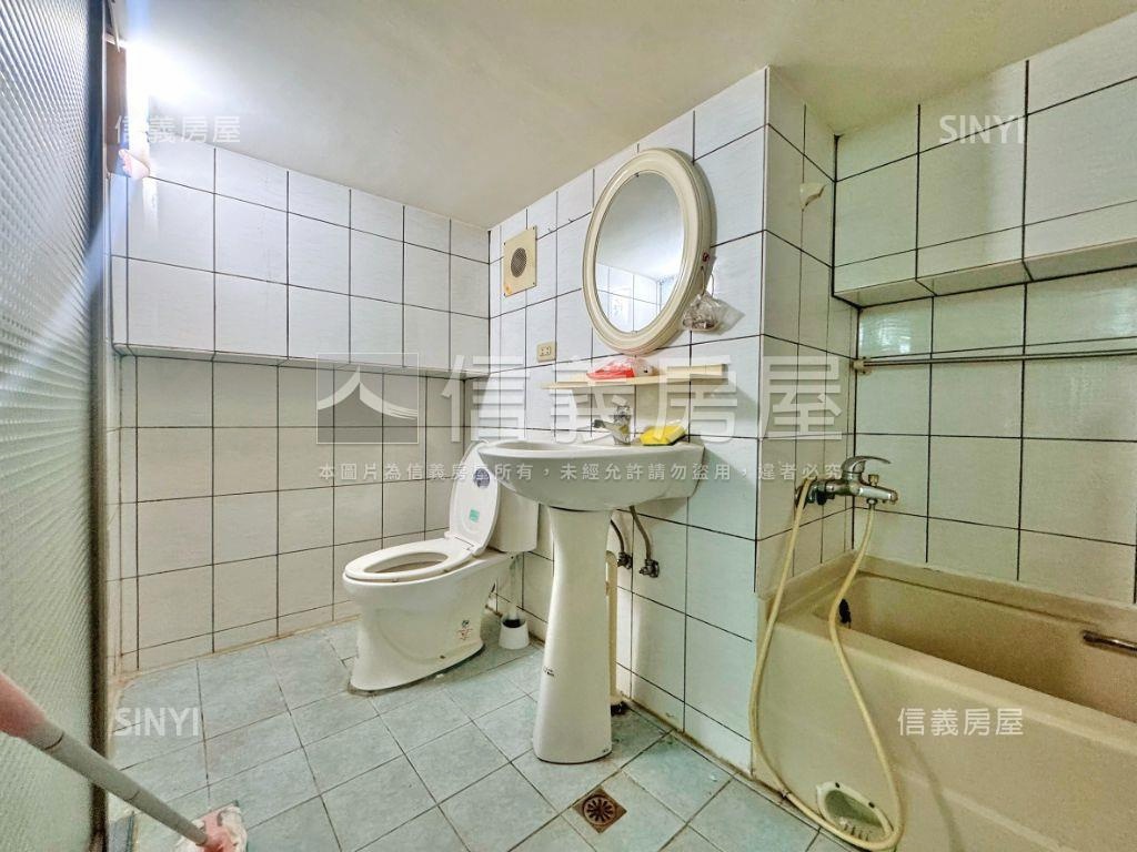 專任伊吉邦大空間美屋房屋室內格局與周邊環境