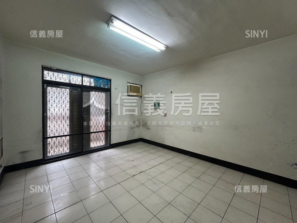 近綠園道大地坪稀有透天房屋室內格局與周邊環境