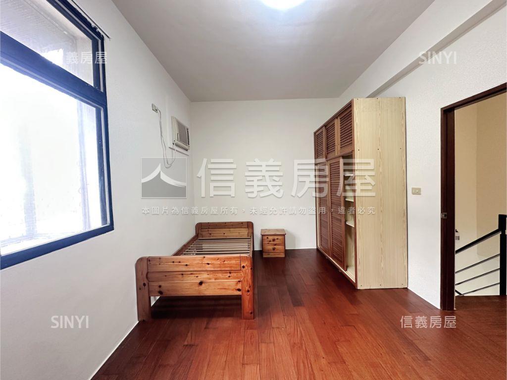 專任委託龍山透天房屋室內格局與周邊環境