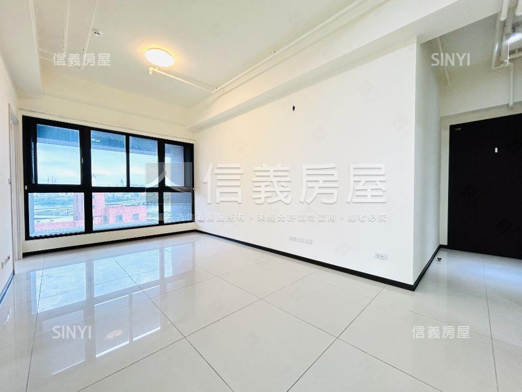 三松河景‧公園三房車位房屋室內格局與周邊環境