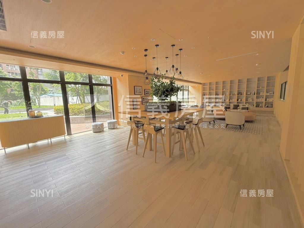 三松河景‧公園三房車位房屋室內格局與周邊環境