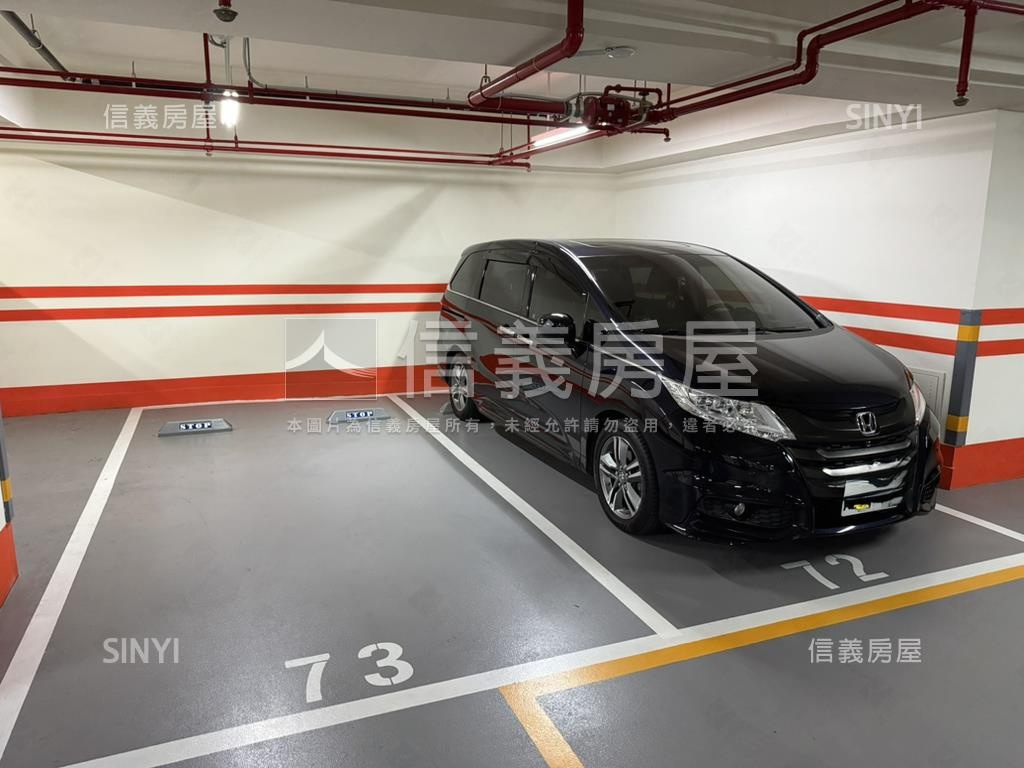 三松河景‧公園三房車位房屋室內格局與周邊環境