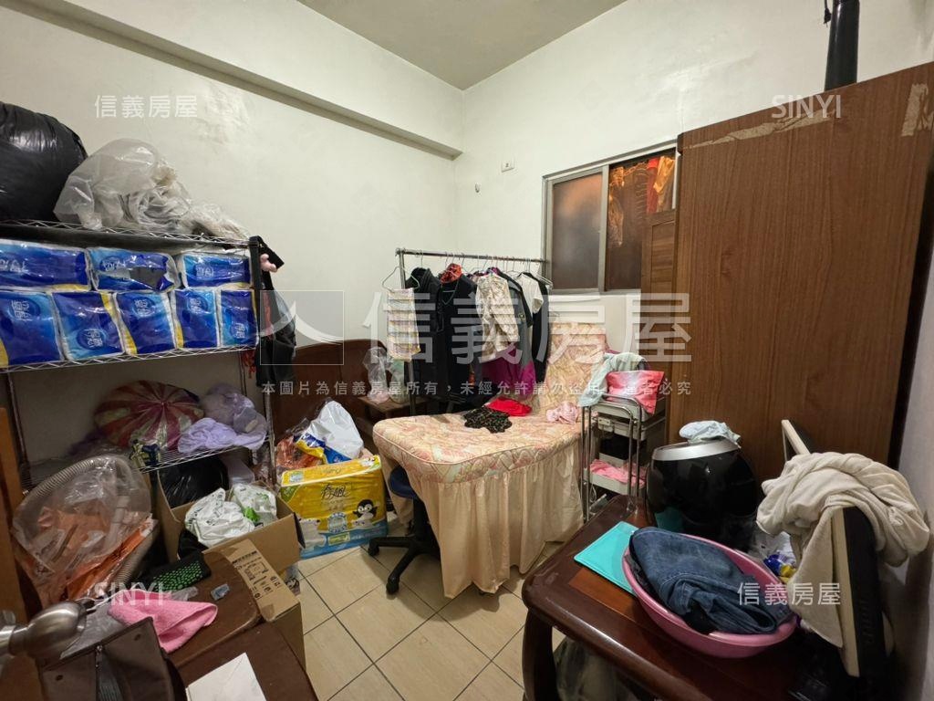 愛的世界三房車店住房屋室內格局與周邊環境