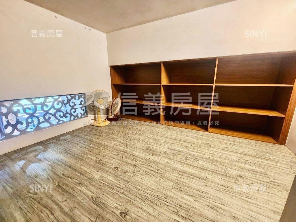 珍品★愛國路優質店面房屋室內格局與周邊環境