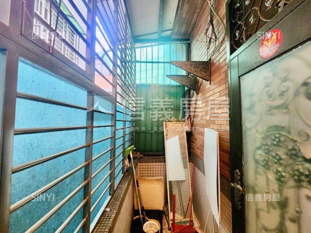 珍品★愛國路優質店面房屋室內格局與周邊環境