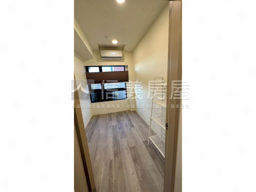 昆陽園邊間美三房附大坡平房屋室內格局與周邊環境