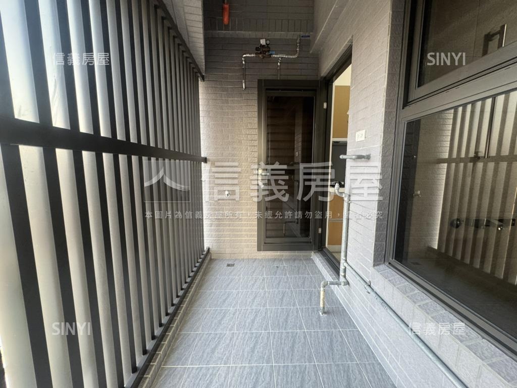 星玥灣海景３房平移車位房屋室內格局與周邊環境