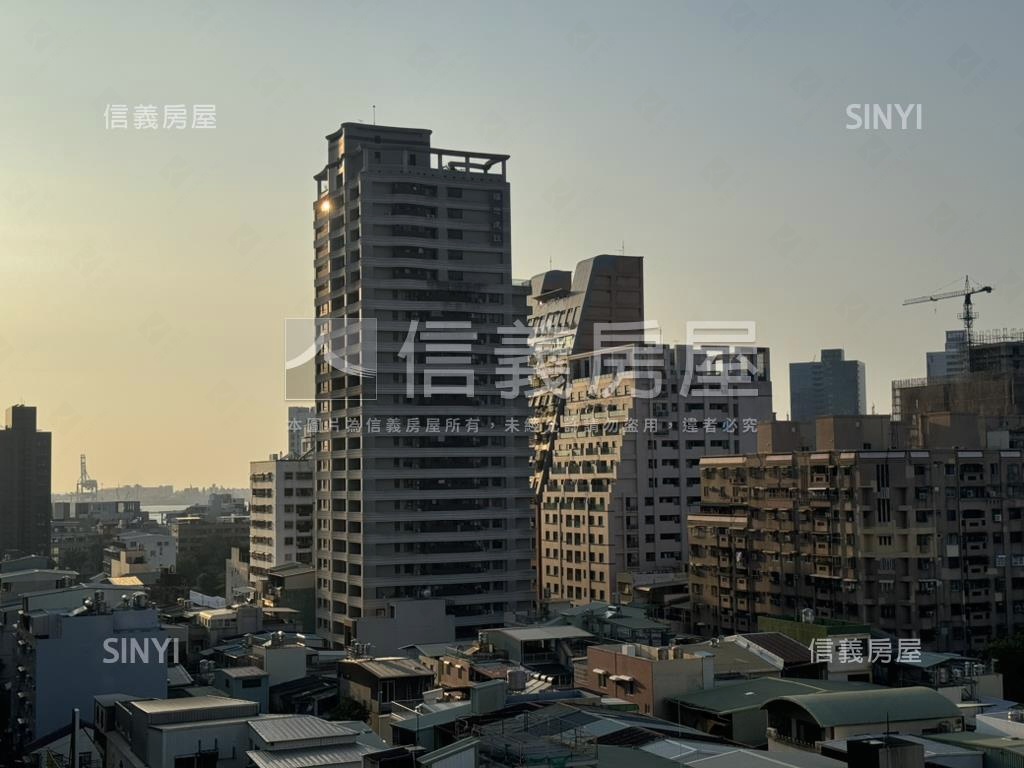 星玥灣海景３房平移車位房屋室內格局與周邊環境