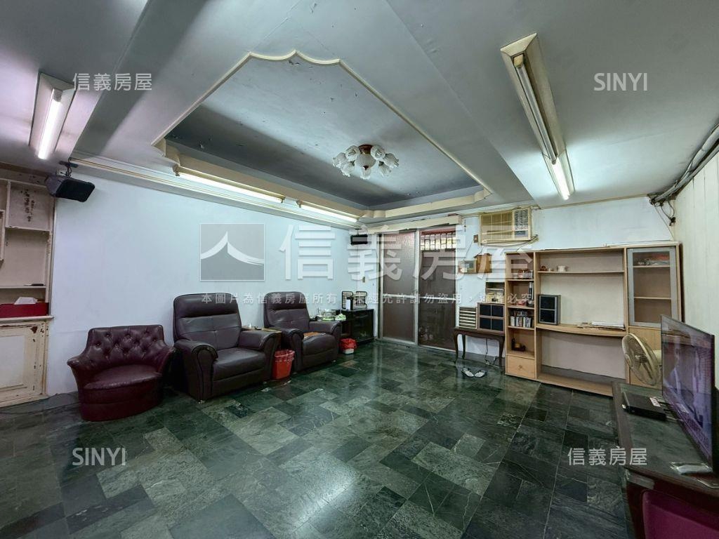 壹樓面公園近捷運大空間房屋室內格局與周邊環境