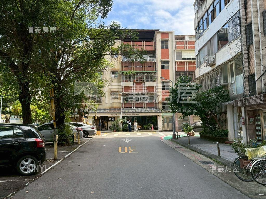 壹樓面公園近捷運大空間房屋室內格局與周邊環境