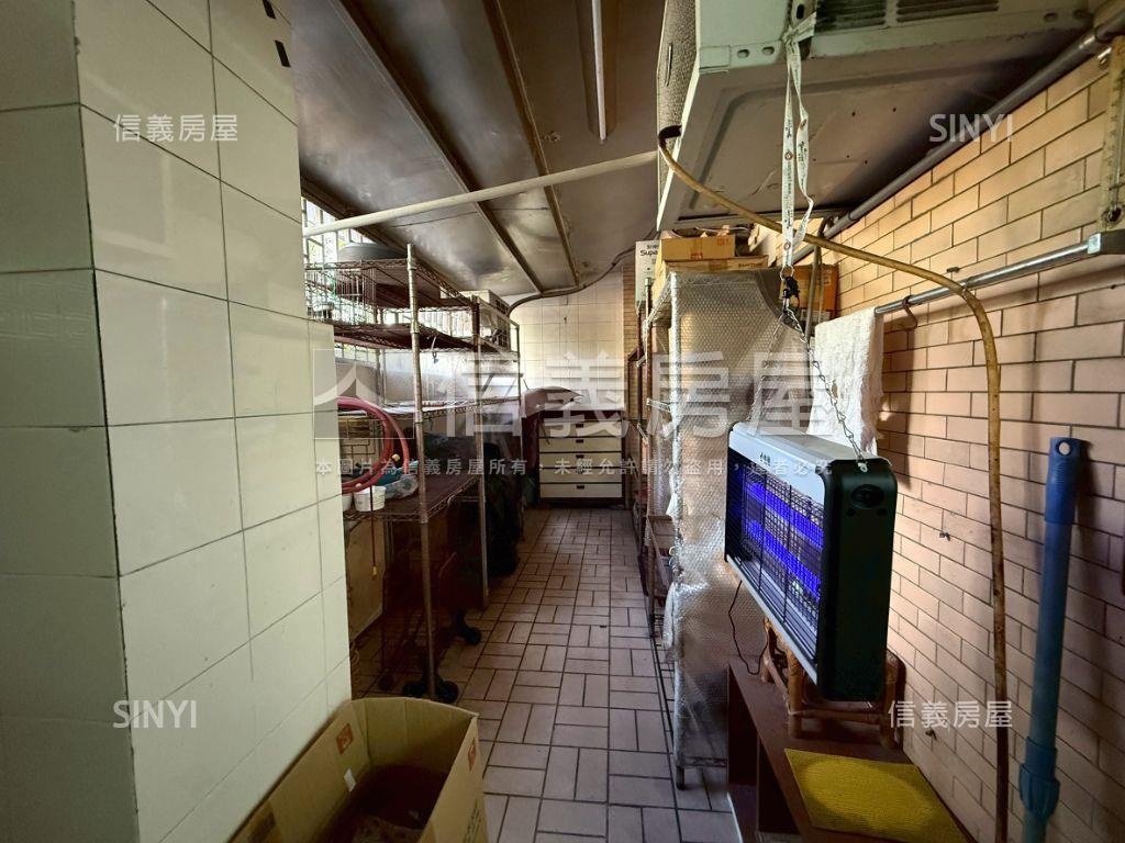 壹樓面公園近捷運大空間房屋室內格局與周邊環境