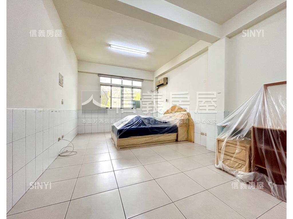 草衙道公園成家美墅房屋室內格局與周邊環境