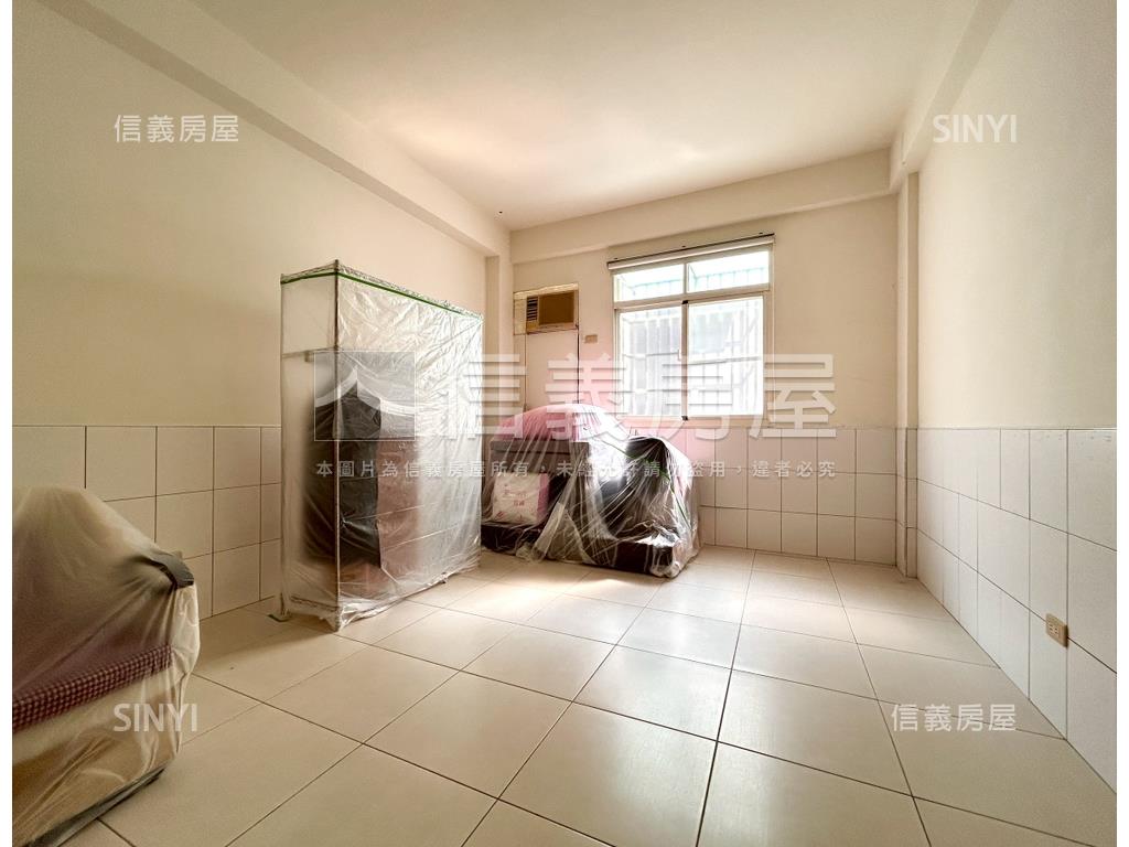 草衙道公園成家美墅房屋室內格局與周邊環境