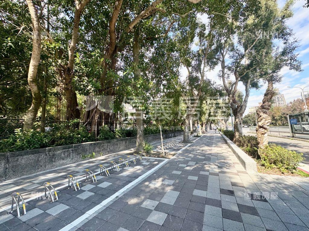 ＮＥＷ青田街黃金２樓３房房屋室內格局與周邊環境