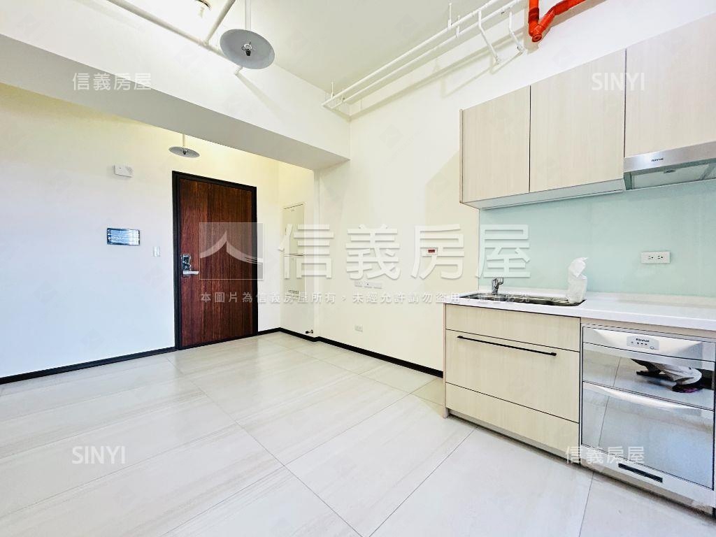 新碩兩房十四樓之１房屋室內格局與周邊環境