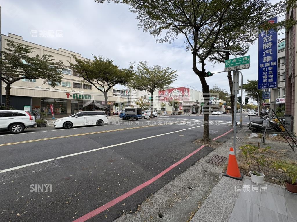 鄭仔寮｜面寬約６．７米地房屋室內格局與周邊環境