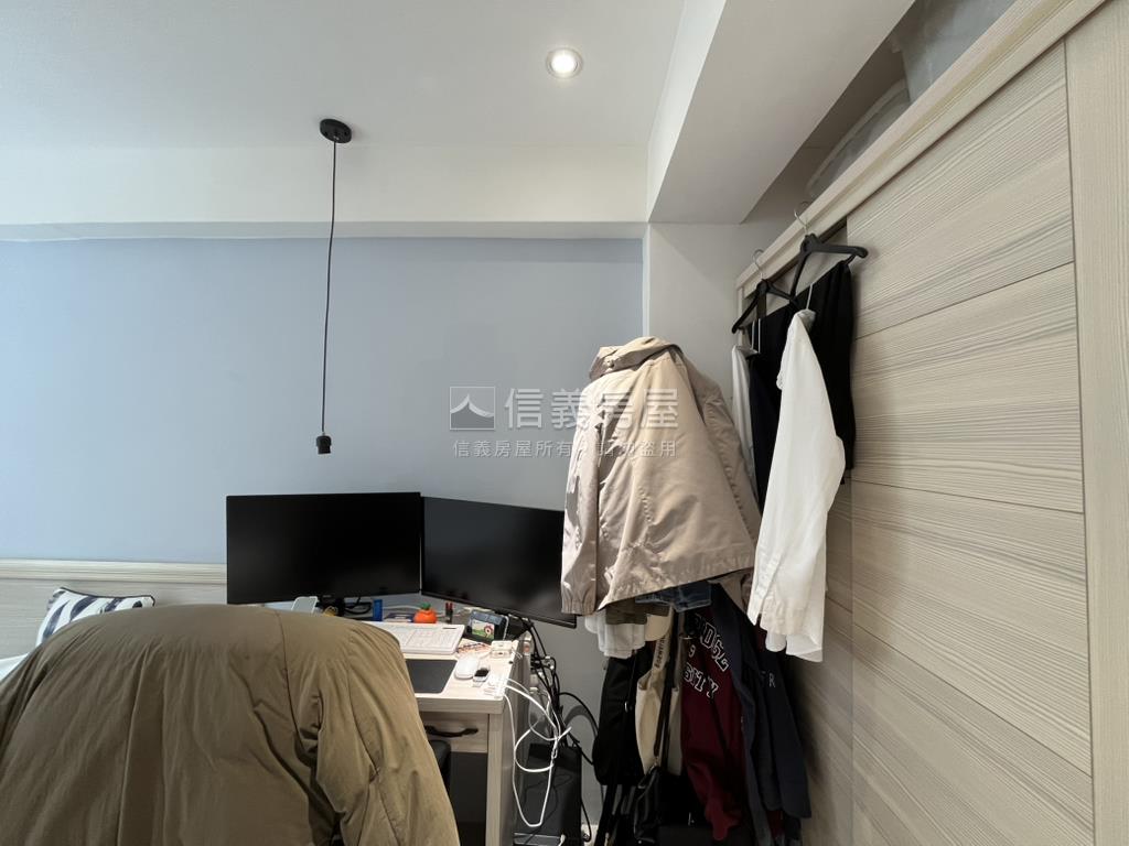普羅旺斯溫馨採光三房房屋室內格局與周邊環境