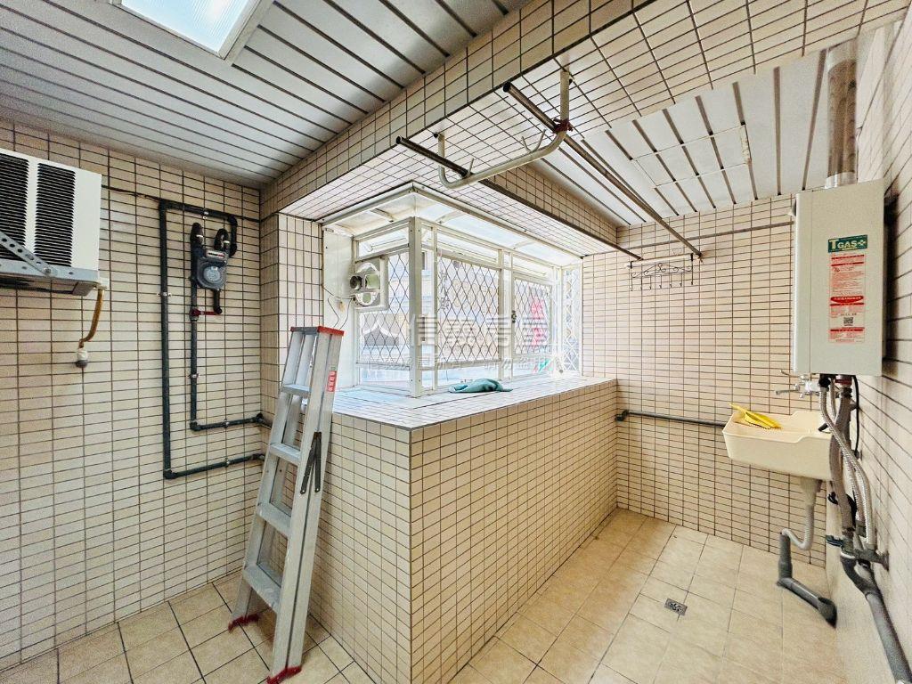 博覽家雙主臥大４房房屋室內格局與周邊環境