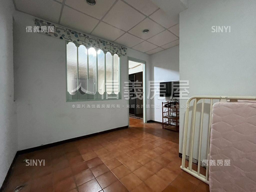 科技大樓靜巷明亮２樓美寓房屋室內格局與周邊環境