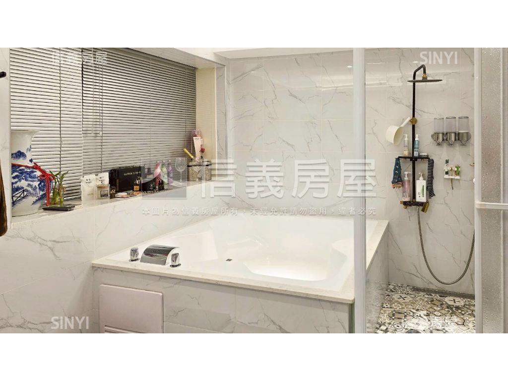 近捷運大空間兩房車位房屋室內格局與周邊環境